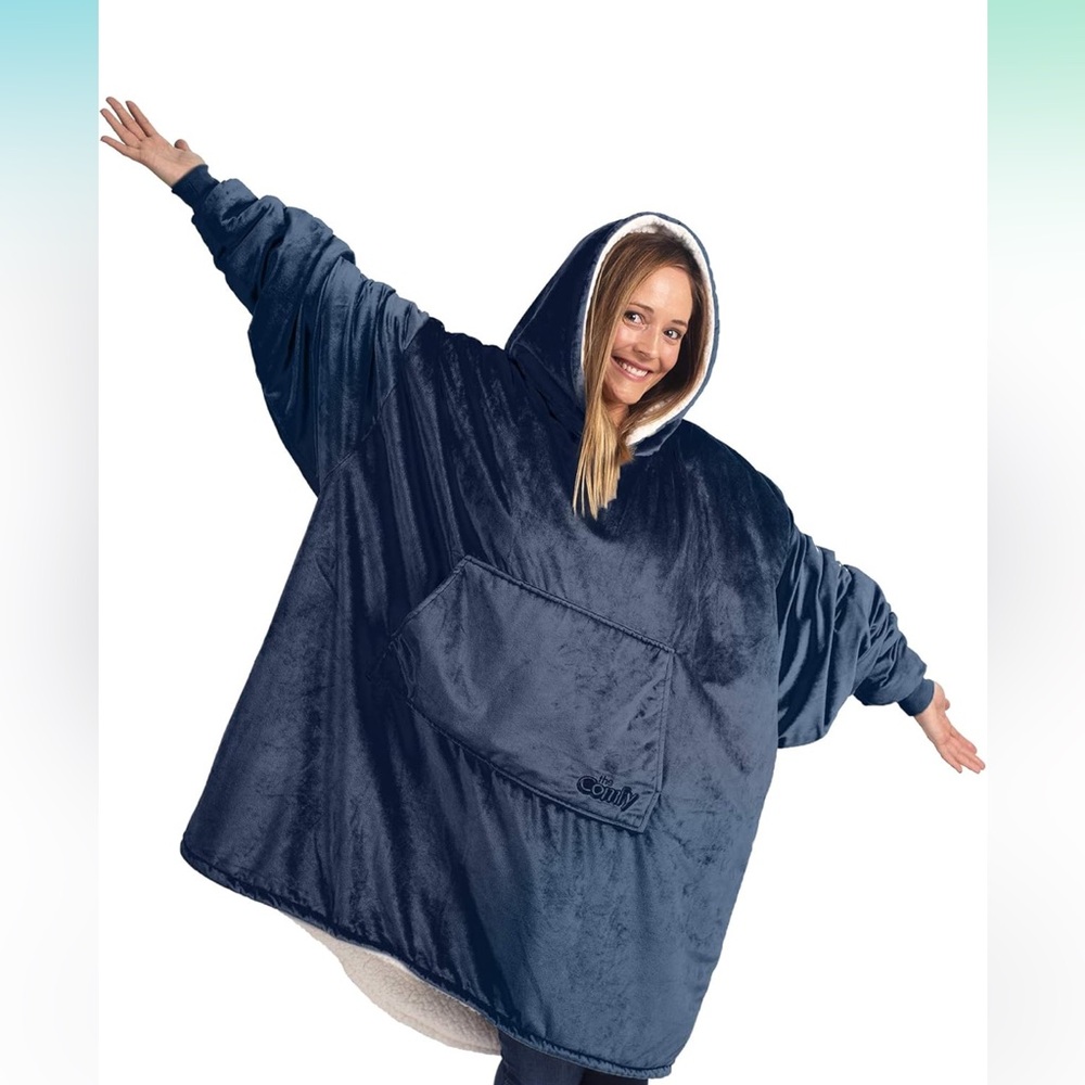 Unisex Comfy Navy Blue Wearable Blanket